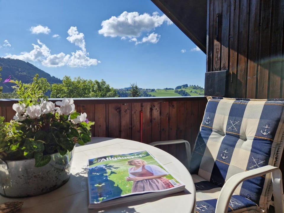 Natural landscape, View (from property/room), Balcony/Terrace, Mountain view