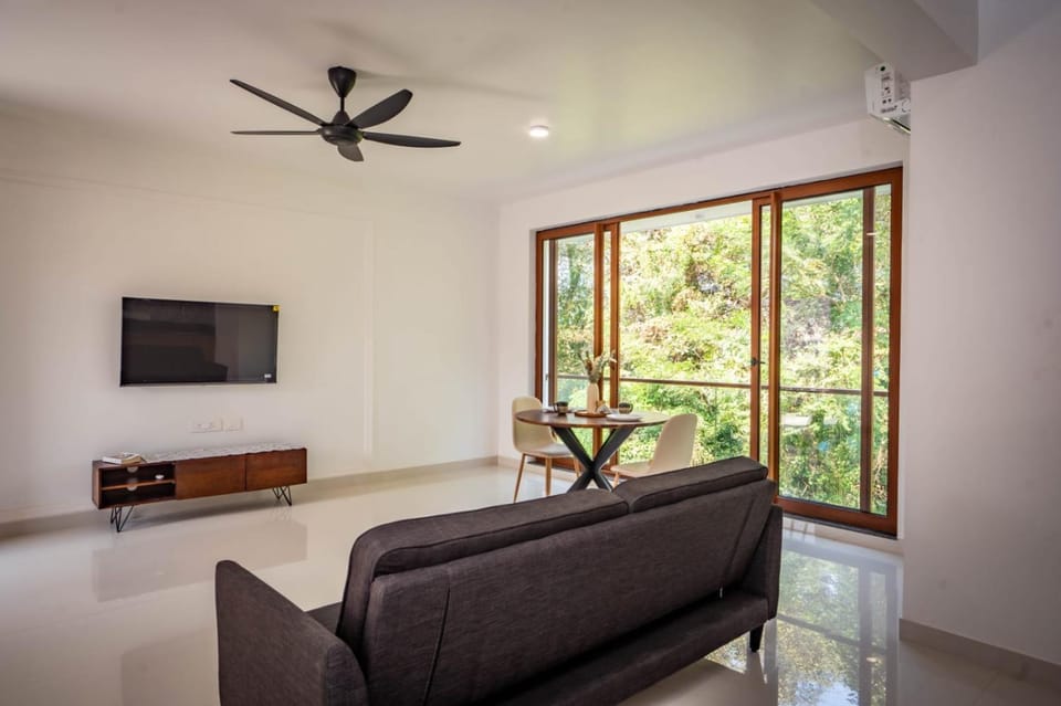 TV and multimedia, View (from property/room), Living room, Seating area