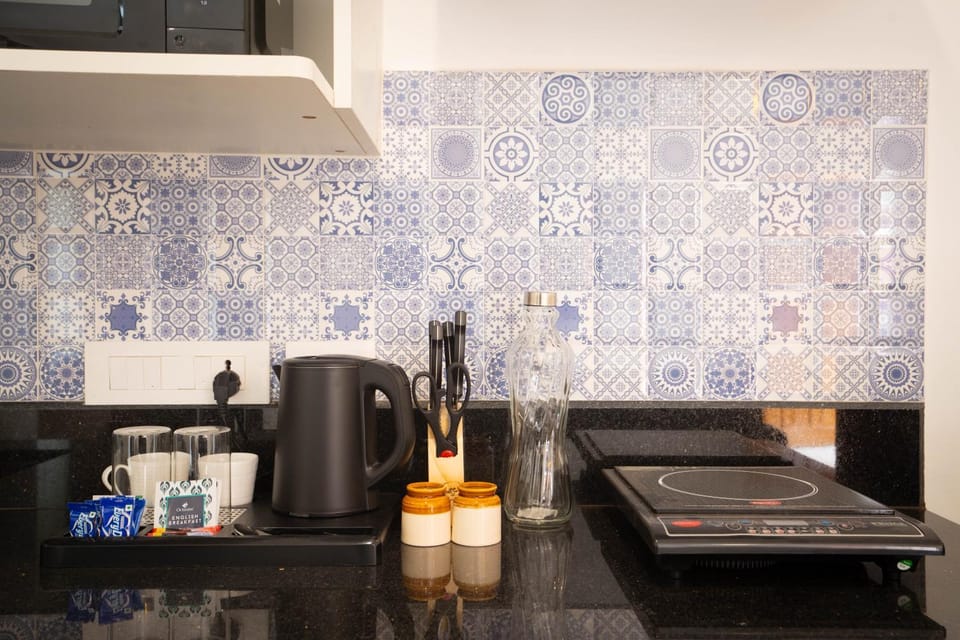 Coffee/tea facilities, Kitchen or kitchenette, kitchen