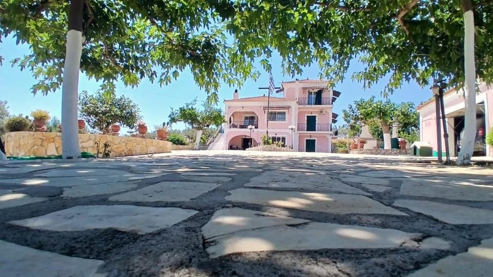 Dimelia Heaven Farm House in Argolis, Greece
