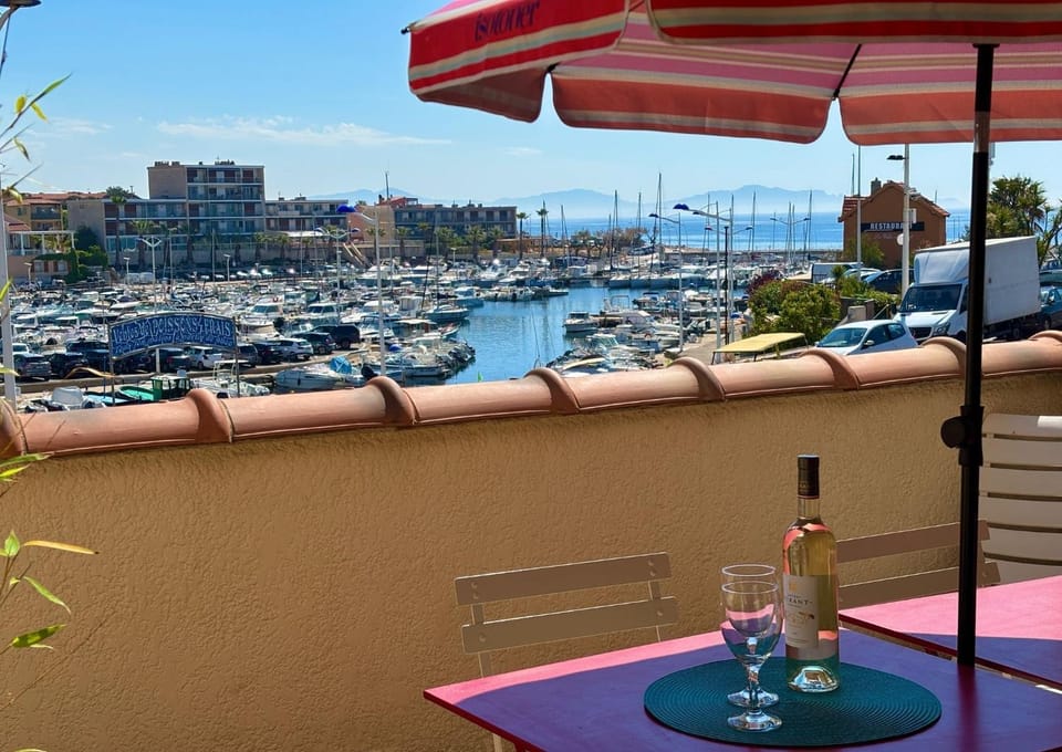 Patio, Natural landscape, View (from property/room), City view, Sea view
