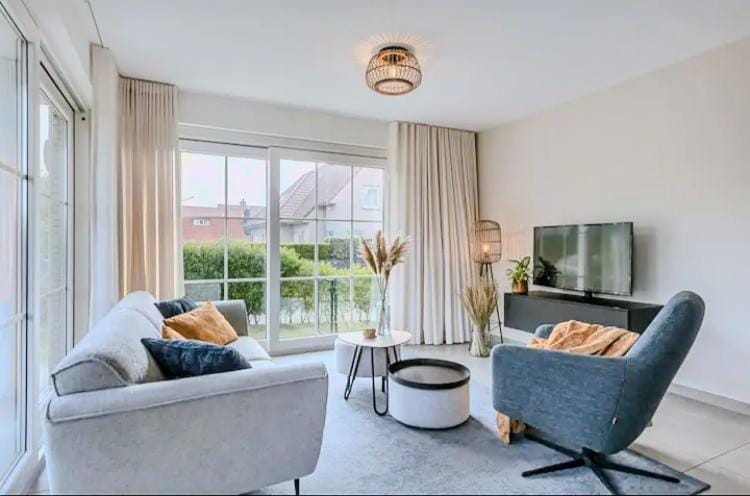 Cozy apartment with garden and terrace Apartment in Bredene