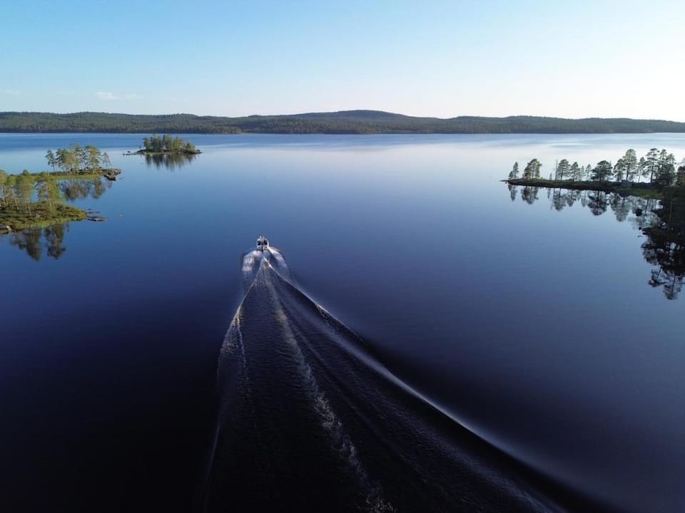 Villa Sarmi - a true off-the-grid hut Villa in Lapland