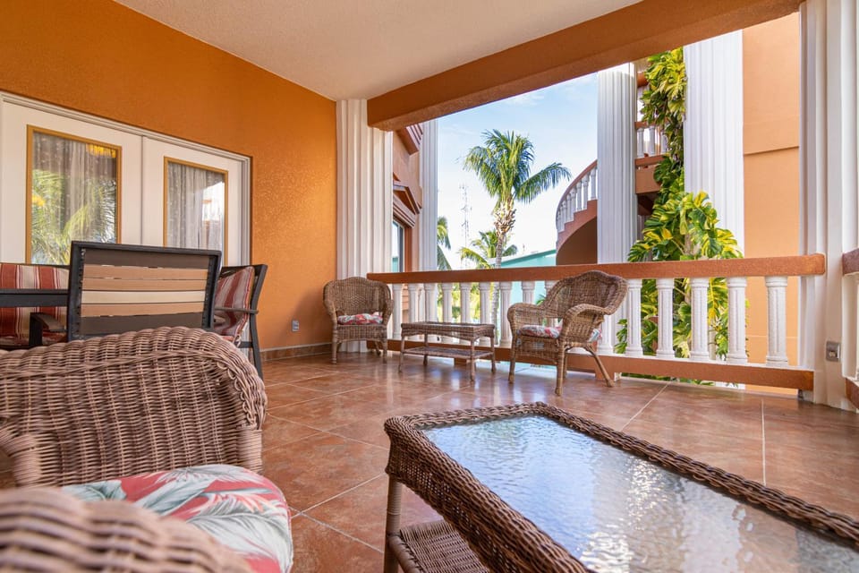 Patio, Balcony/Terrace