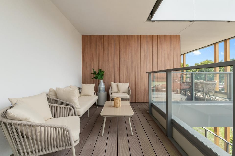 View (from property/room), Balcony/Terrace, Seating area