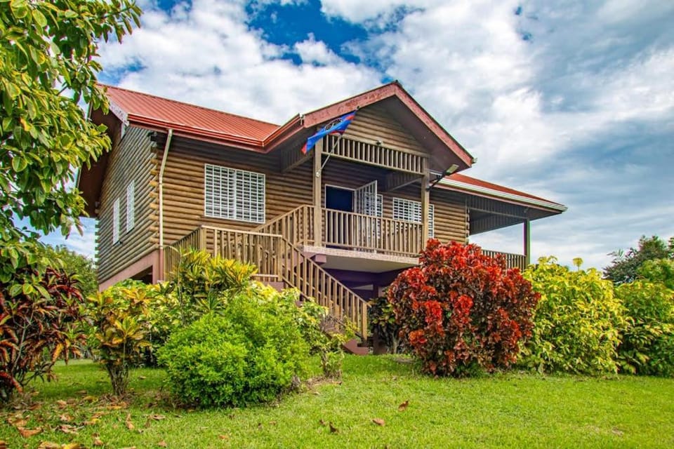 Cool Breeze Cabin Cabin in Cayo District