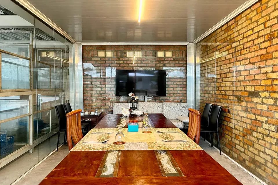 Meeting/conference room