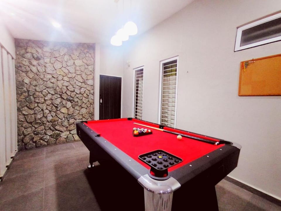Activities, Billiard, Entertainment