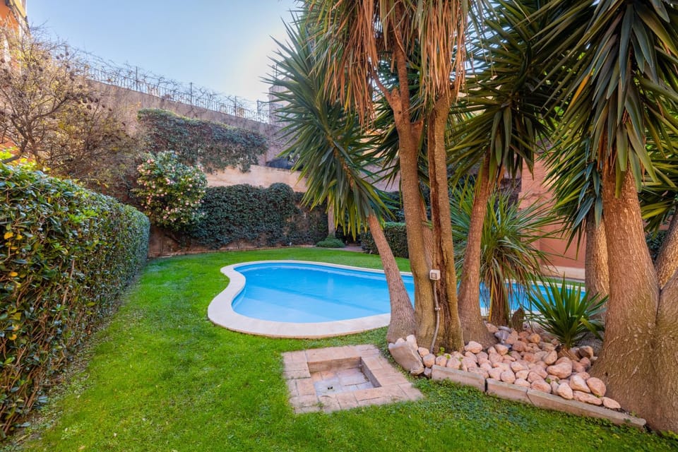 Eos Retreat in Trastevere with pool Apartment in Rome