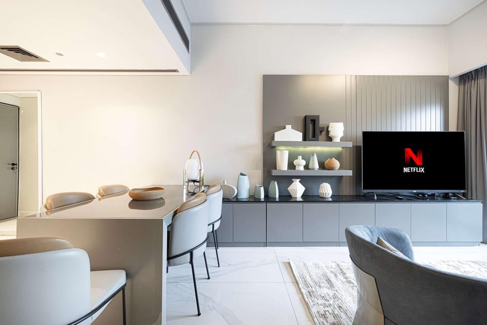 TV and multimedia, Kitchen or kitchenette, Living room, Seating area, Dining area, minibar