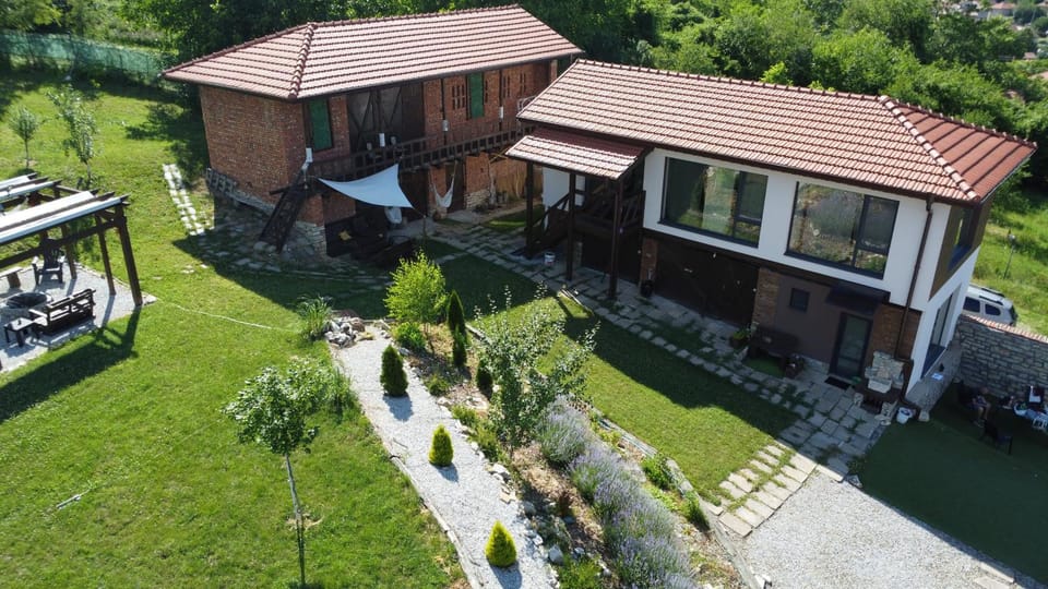 Белослава модерна къща за гости House in Pleven Province, Bulgaria