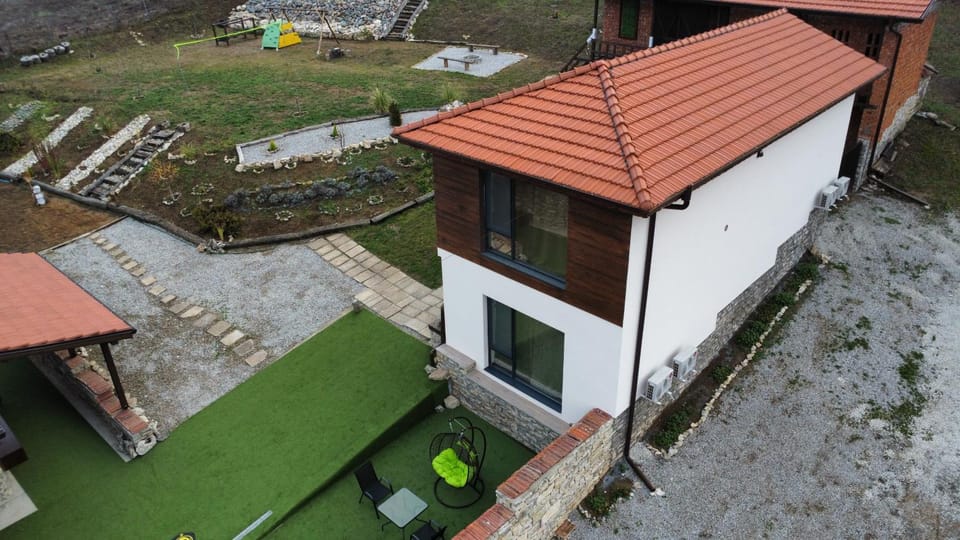 Белослава модерна къща за гости House in Pleven Province, Bulgaria
