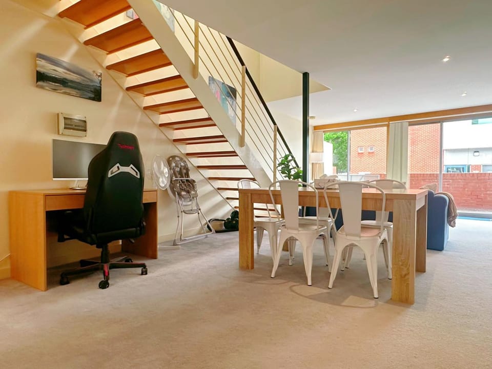 City Center Stay With Parking House in Hobart