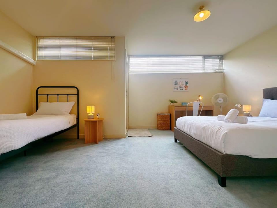 City Center Stay With Parking House in Hobart