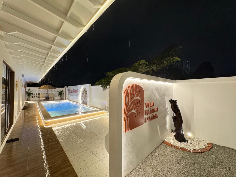 Night, Balcony/Terrace, Swimming pool, sunbed