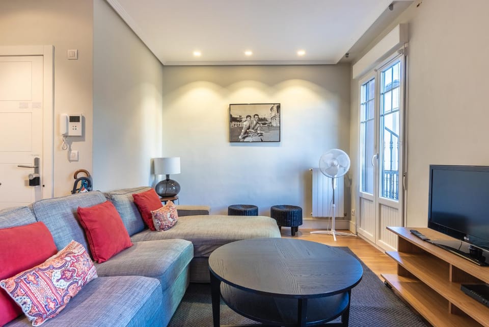Living room, Lobby or reception, Lounge or bar, heating