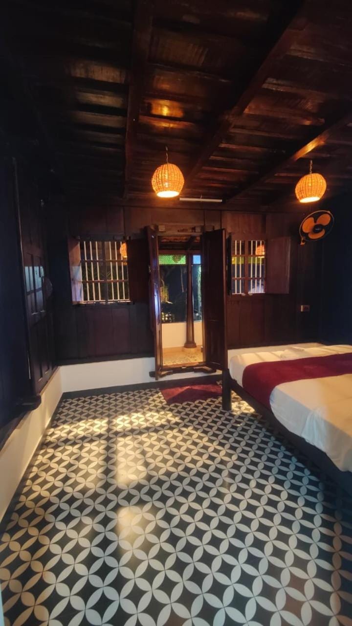 Tripsea Ayur Kerala heritage Beach villa Bed and Breakfast in Alappuzha