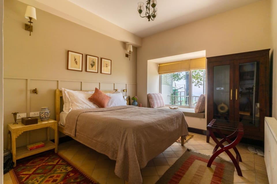 Eagles Nest Cottage 1880, Chaman Estate, Mussoorie Hotel in Uttarakhand
