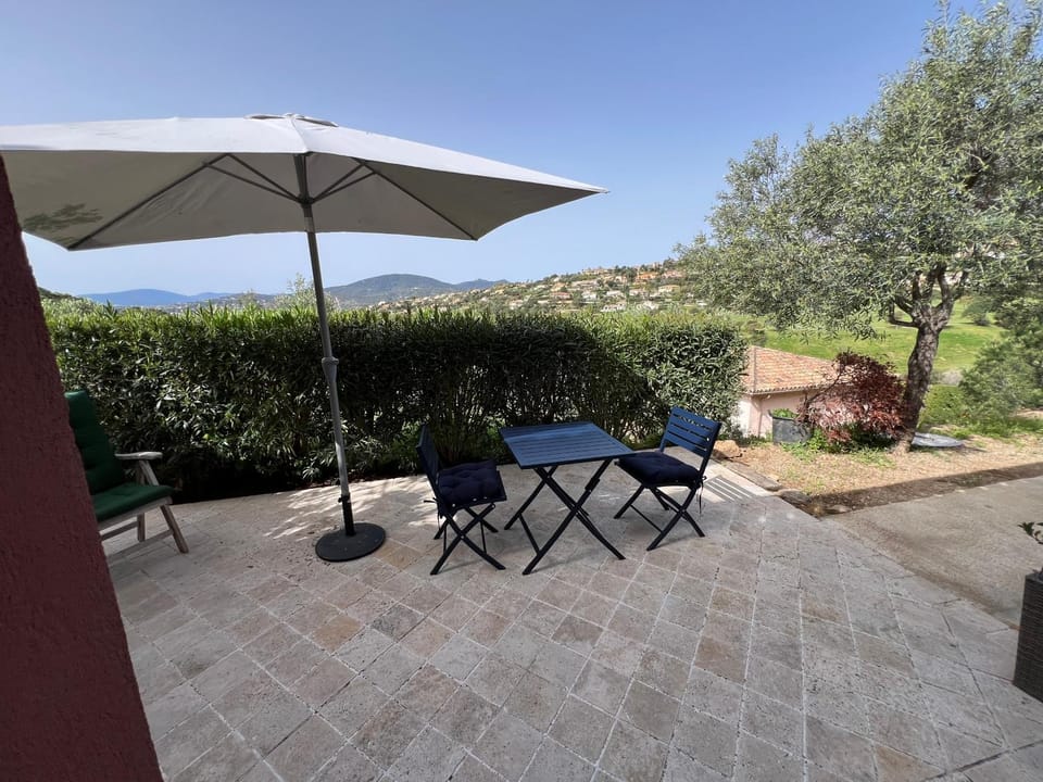 Golfcourse, View (from property/room), Balcony/Terrace, Garden view