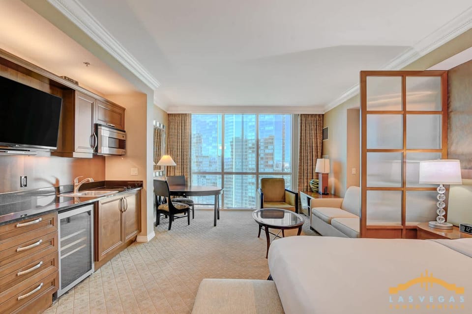 MGM Signature-24-811 F1 Track & Strip View Studio House in Las Vegas Strip