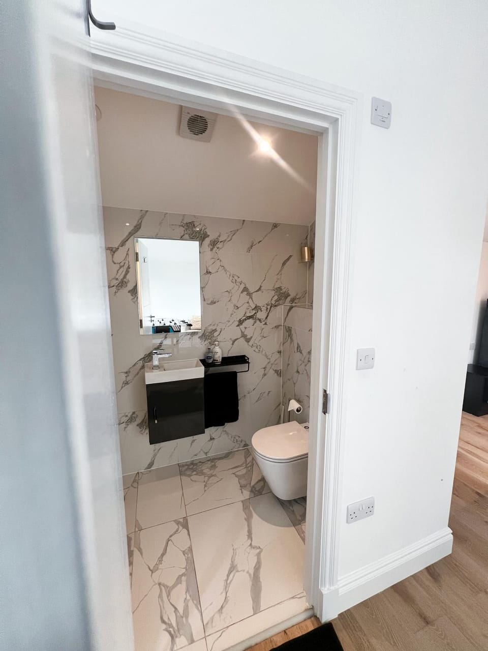 Toilet, Bathroom