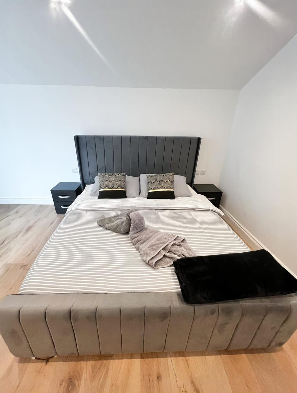 Bed, Bedroom