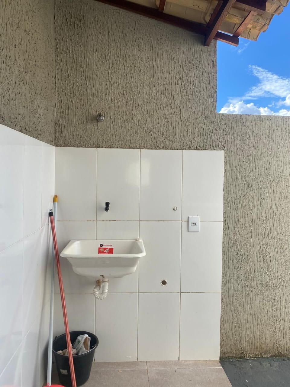 Casa em Mateus Leme MG House in State of São Paulo