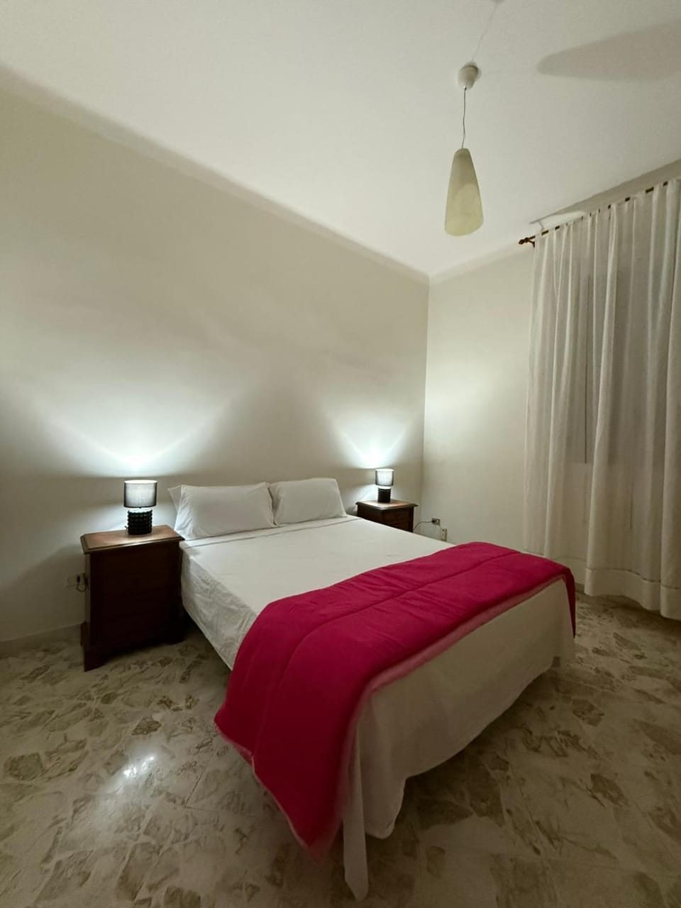 Centraal Station Apartment HOWME Apartment in Bari