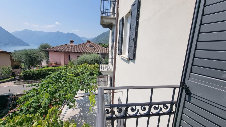 Property building, Day, Natural landscape, Mountain view