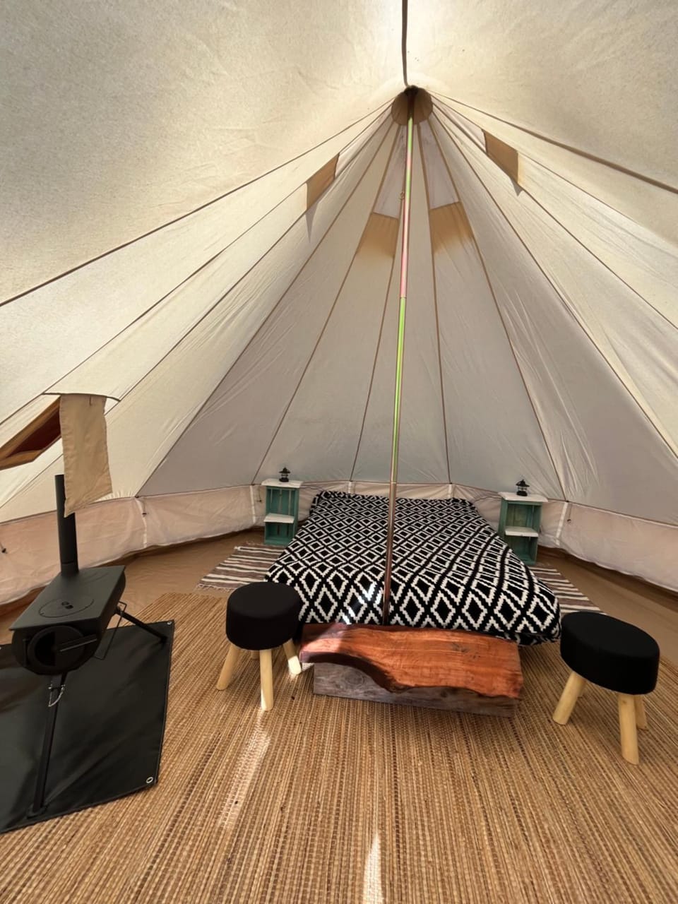 Glamping peumayen Luxury tent in Los Lagos, Chile
