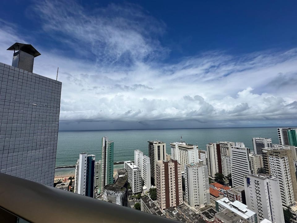 Beach Class Conselheiro - Flats a 100m da praia de Boa Viagem por Yolo Apartment in Recife