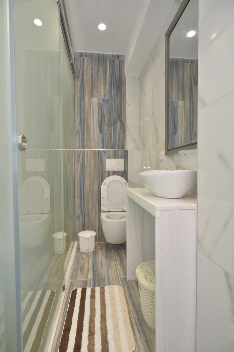 Shower, Bathroom