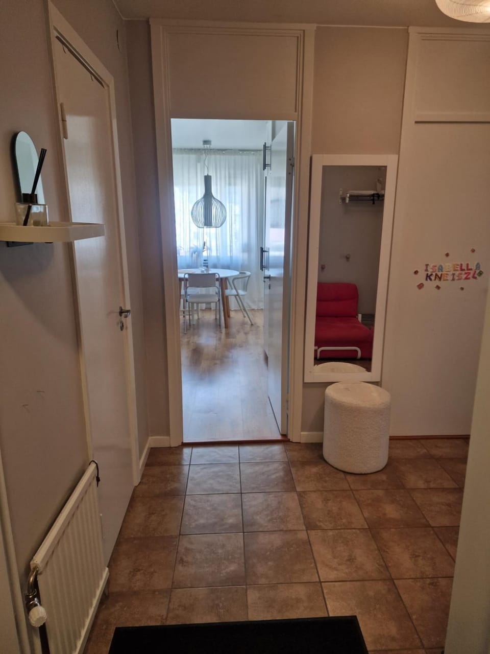 Central lägenhet i Visby -4 person inkl parkering Apartment in Visby