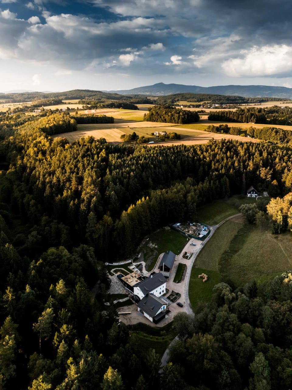 Neighbourhood, Natural landscape, Bird's eye view