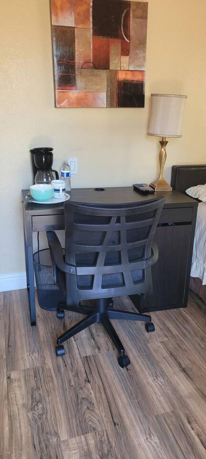 NARVAEZ COZY room with a private bathroom and private entrance House in San Jose