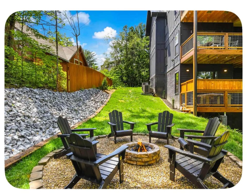 Dream Chaser - Adventure Gateway House in Gatlinburg