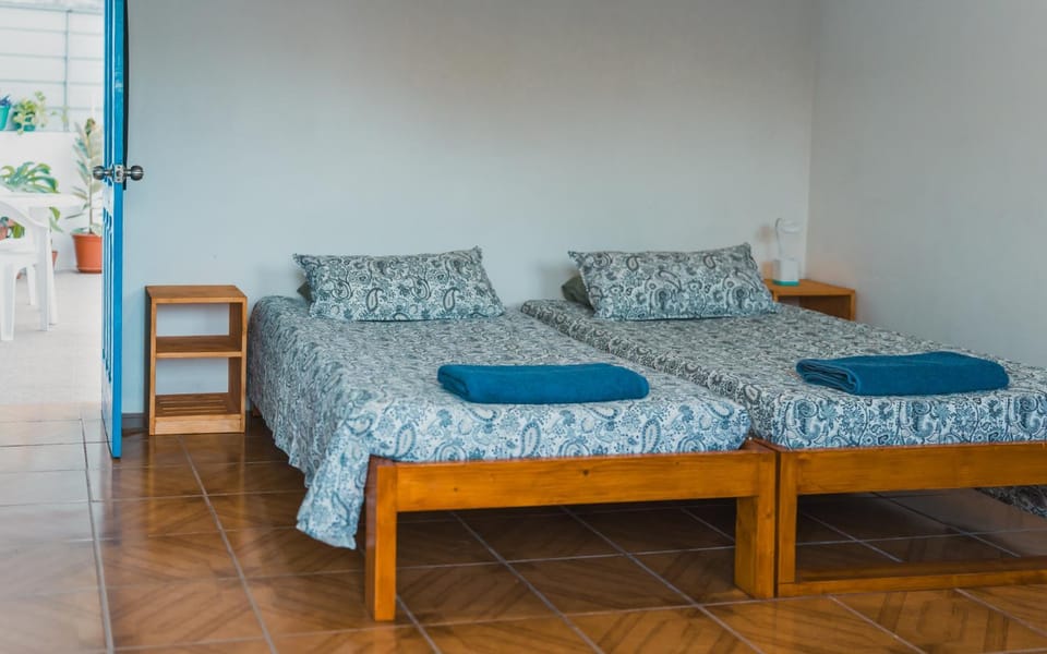 Bed, Other, Photo of the whole room, Decorative detail