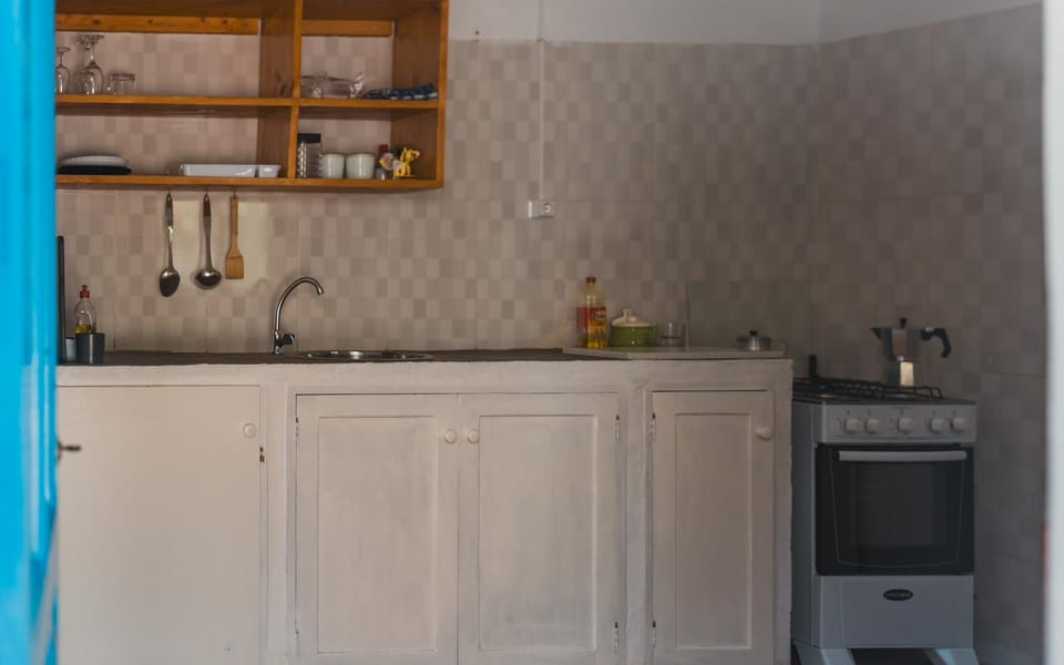 Kitchen or kitchenette, stove, kitchen