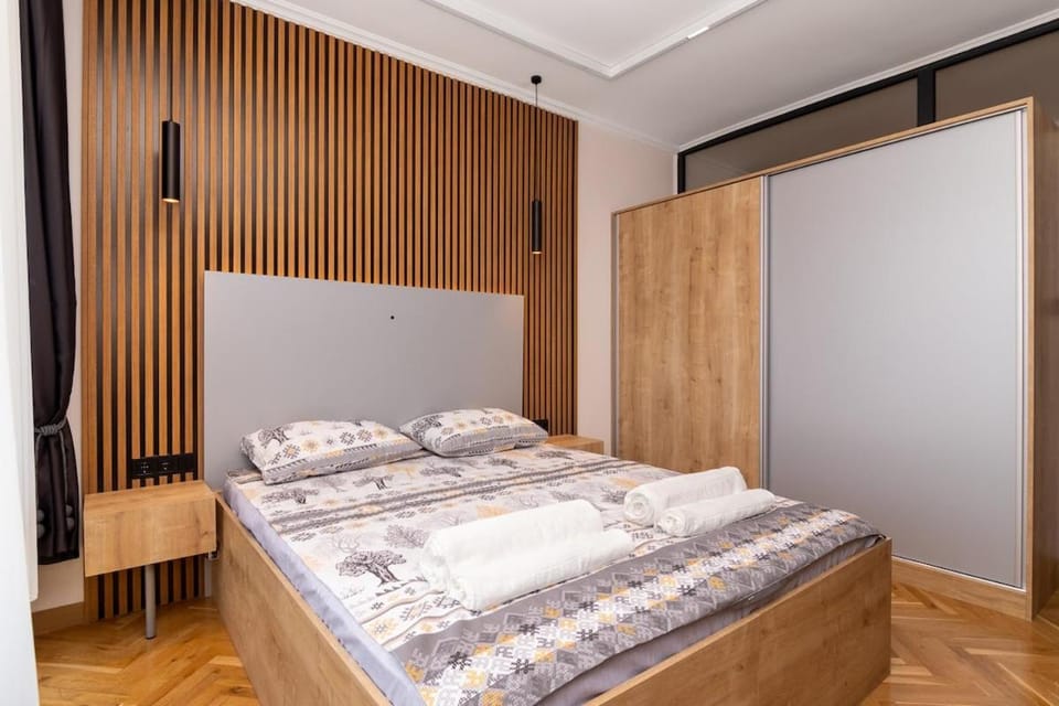 Bed, Photo of the whole room, Bedroom, wardrobe