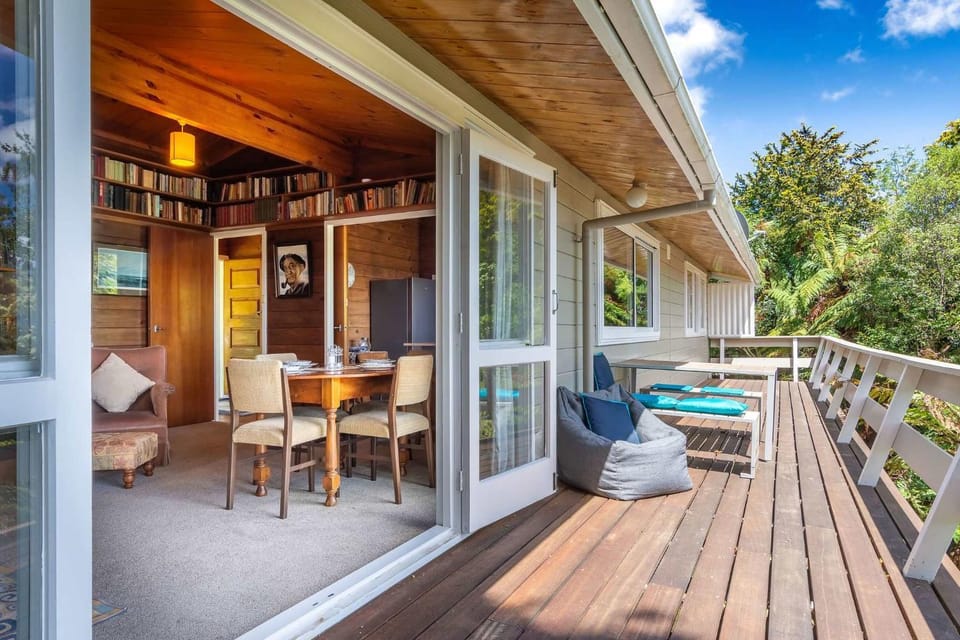Haven on the Hill - Panoramic Views of Rotorua House in Rotorua