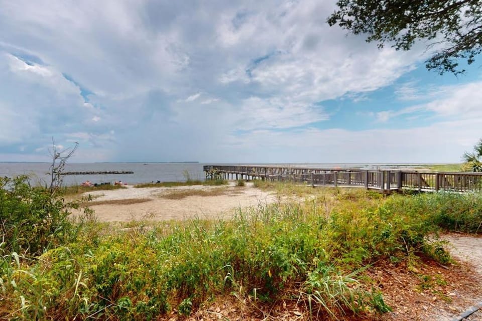 Spa On Port Royal Sound 1314 House in Hilton Head Island