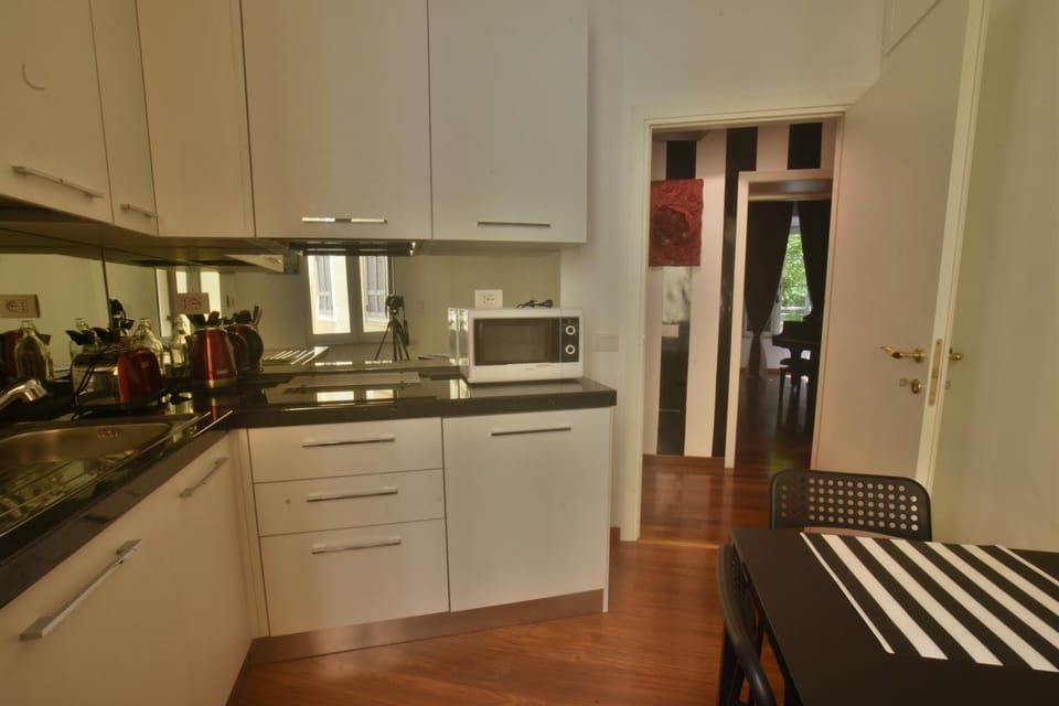 Piano Suite in Vatican Apartment in Rome