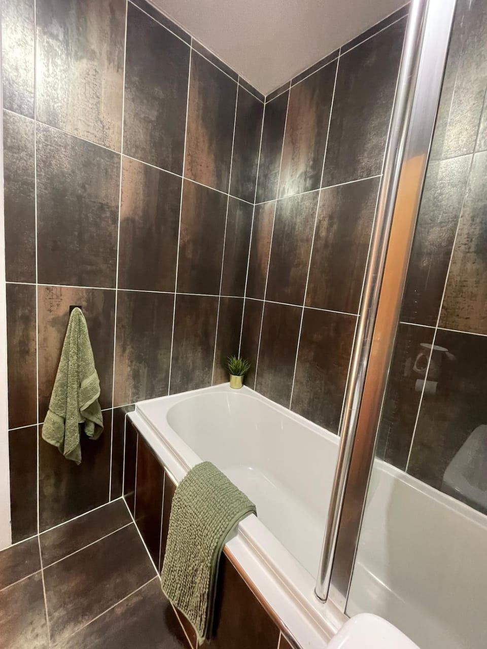 5 Roslin Place- 2 Bed Apartment Apartment in Aberdeen
