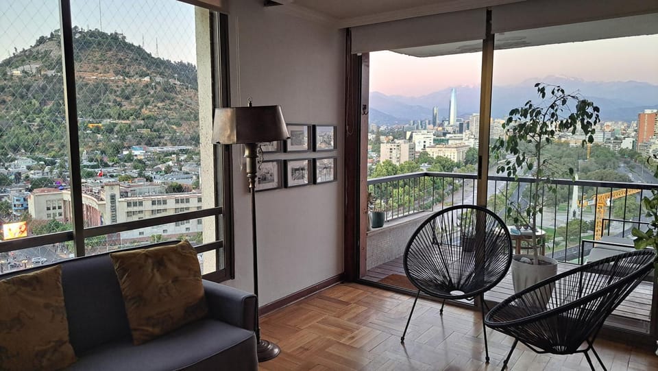 Natural landscape, View (from property/room), Balcony/Terrace, Living room, Seating area, Mountain view