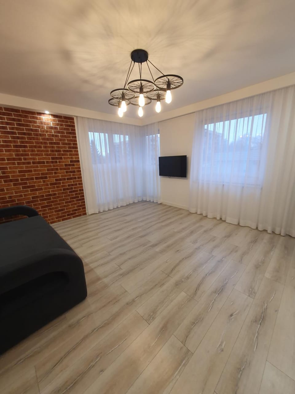 Communal lounge/ TV room, TV and multimedia, Living room, Seating area