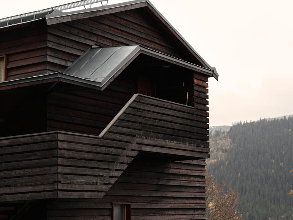 Property building, Mountain view