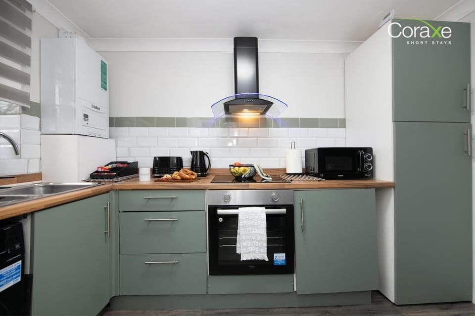 2 Bedroom Cosy retreat House in Grays