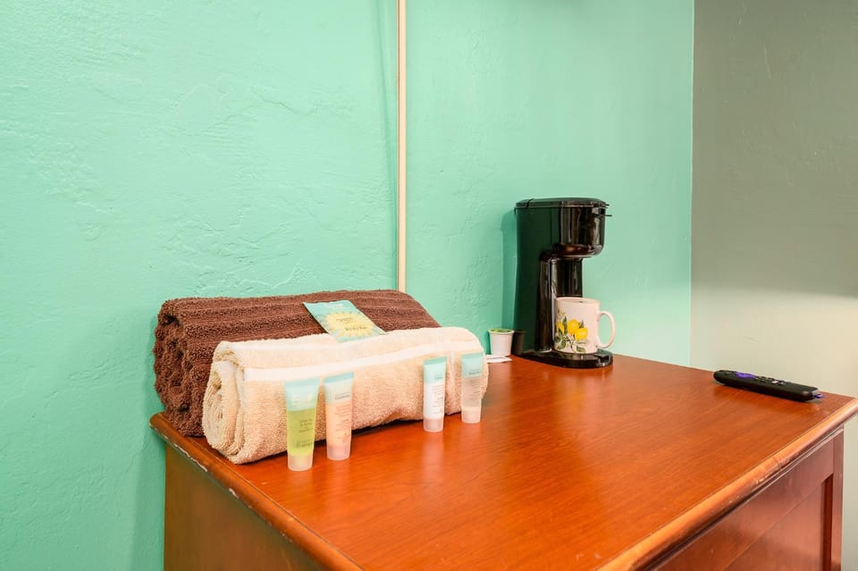 Coffee/tea facilities