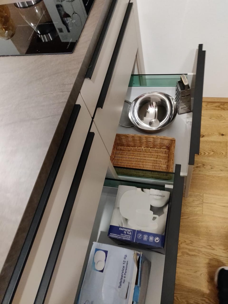 Beautiful Apartment with Parking, Brilliant Location Apartment in Vienna