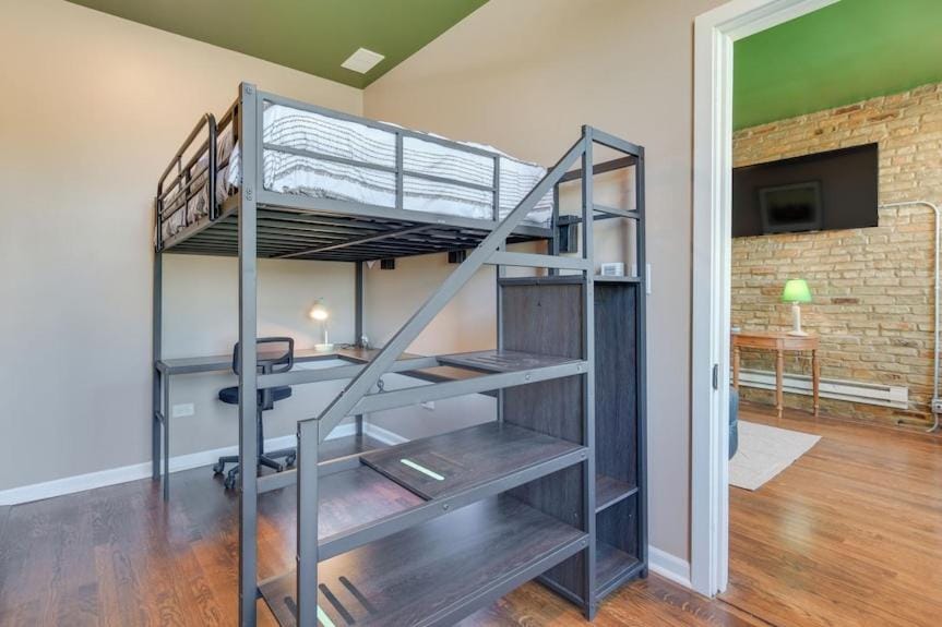 Photo of the whole room, Bedroom, bunk bed